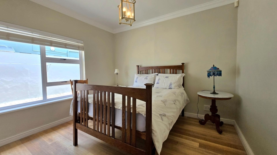 6 Bedroom Property for Sale in Franskraal Western Cape